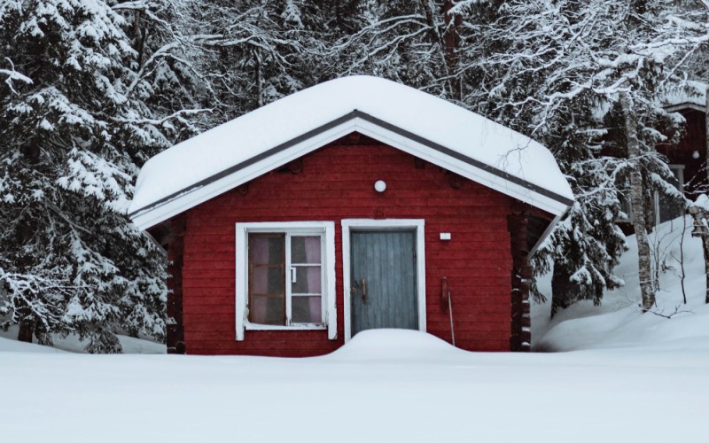 Для владельцев недвижимости приоритеты в зимний период смещаются от «героического преодоления сугробов» в сторону разумного комфорта и технологической безопасности