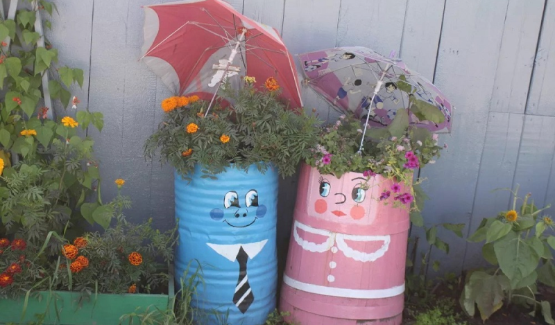 Железные бочки