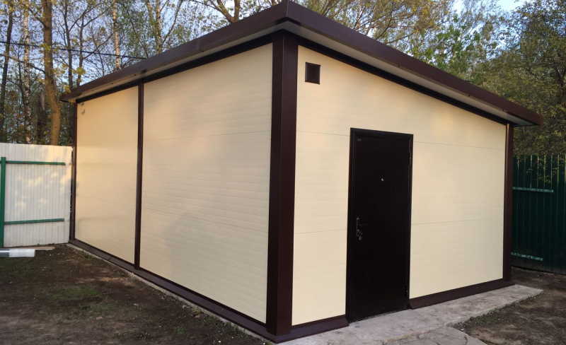 Неправильно размещённый сарай — это не только неудобство в эксплуатации, но и реальный риск конфликта с соседями, штрафа или предписания о сносе