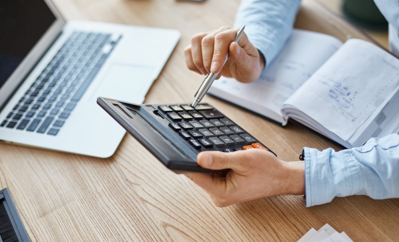 Налоги и отчетность