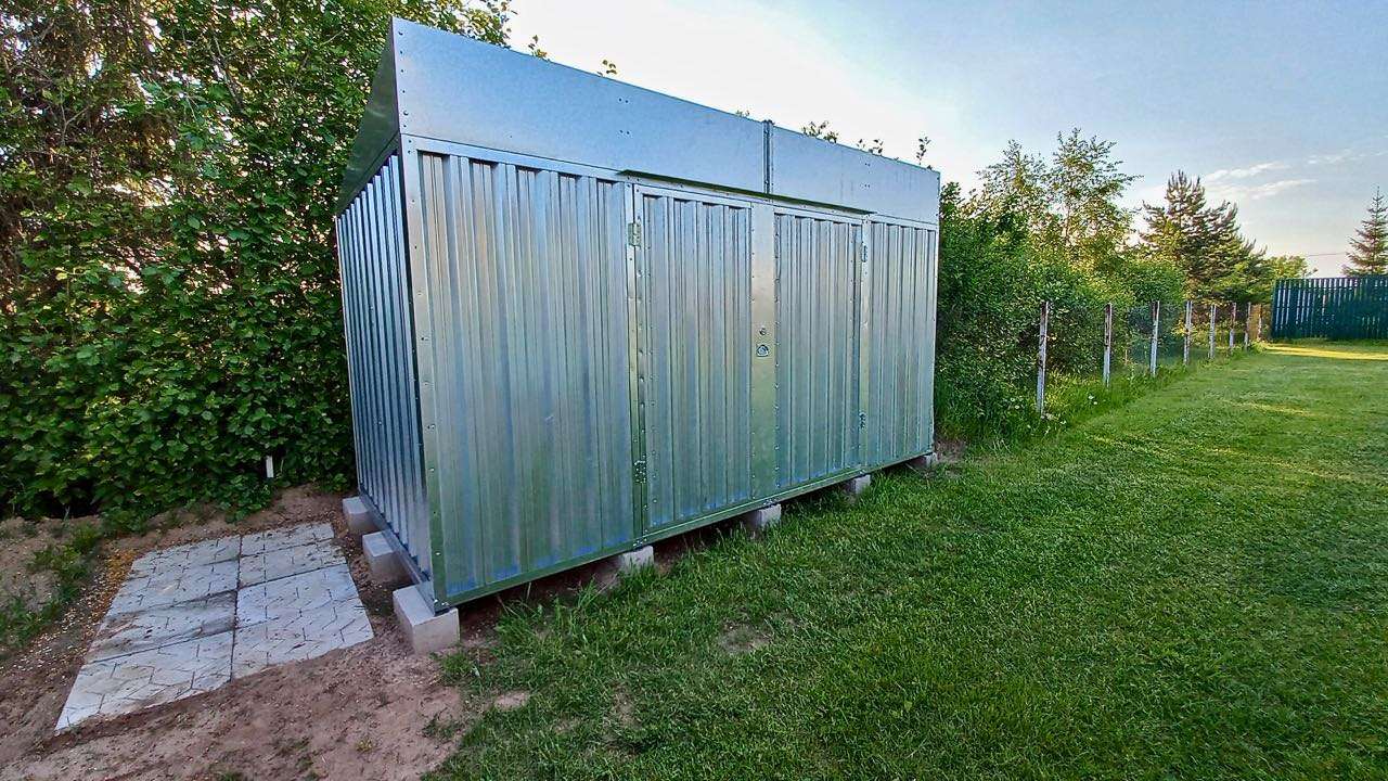 Блок-контейнер для хранения дров в д.Финеево, ВО