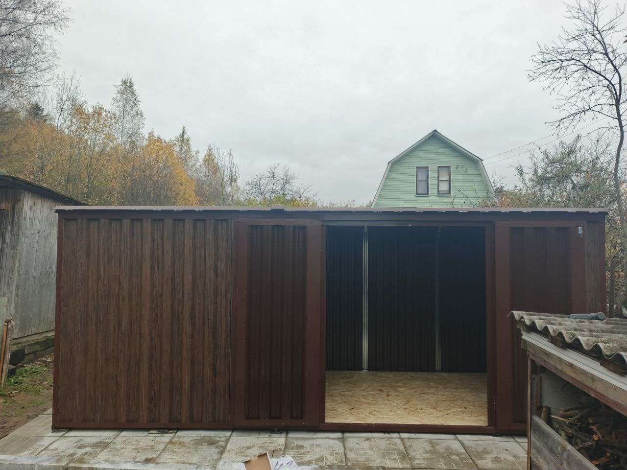 Хозблок для садовой техники и инвентаря в комбинированной расцветке в СТ Геолог, Пушкинский г.о, МО