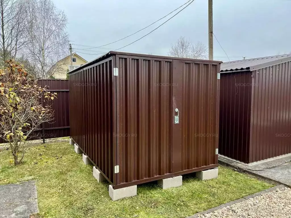 Контейнер для хранения в шоколадном цвете на участок в с. Завидово, Тверская область