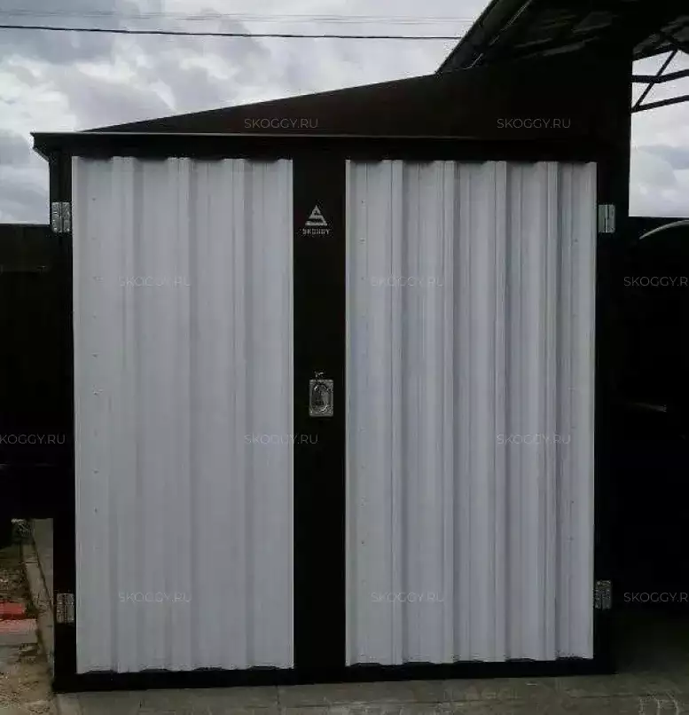 Хозблок для хранения садовой техники в двойной расцветке в КП Олвиль, г. Чехов