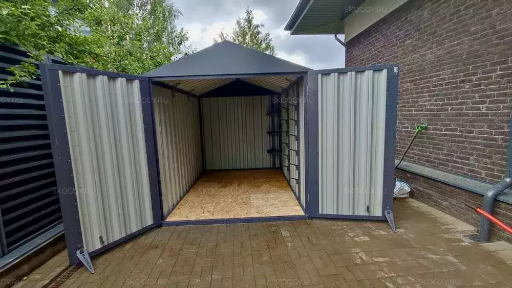 Хозблок для хранения вещей в графитовом цвете в дер. Марьино, г. Красногорск, МО