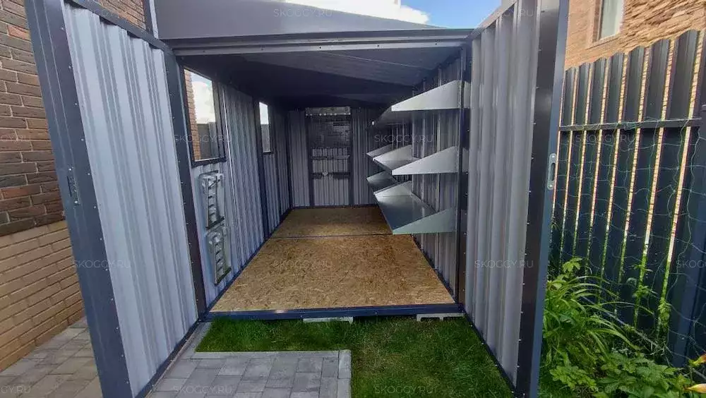 Хозблок для хранения садовой техники и инвентаря в графитовом цвете в Истринский р-н, МО