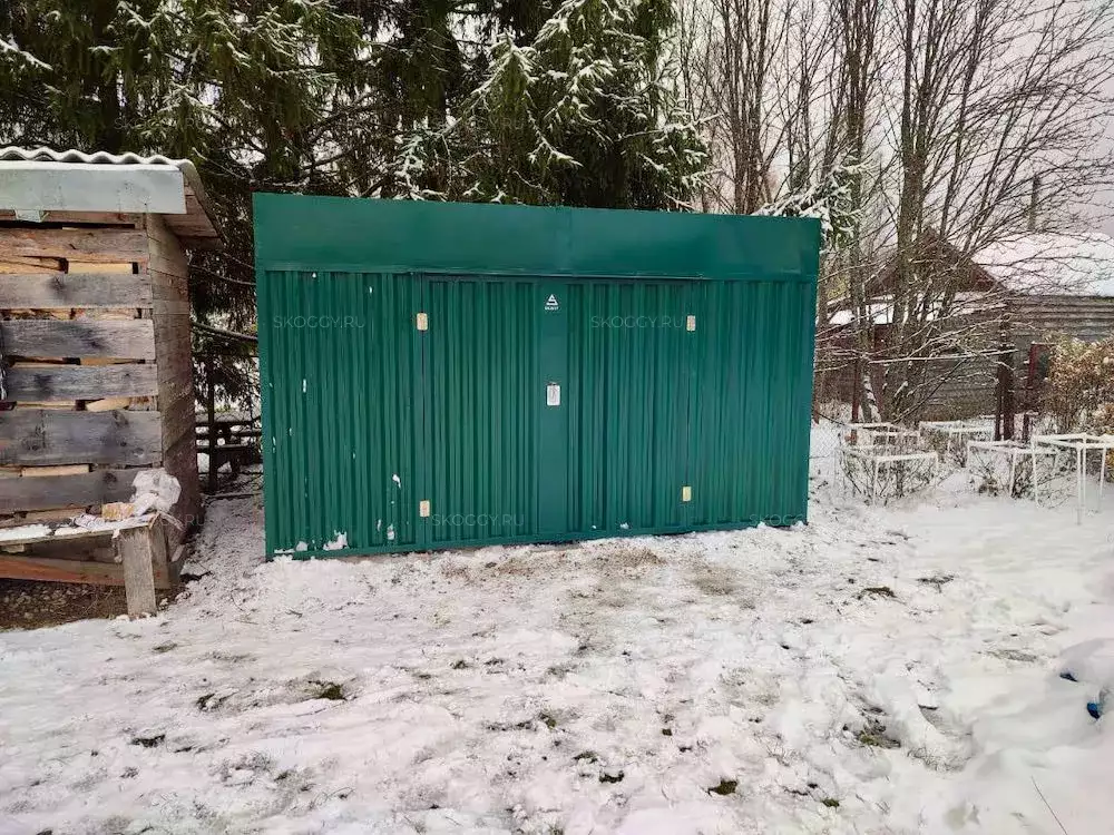 Хозблок для хранения в сочном зеленом цвете в дер. Воротово, Волоколамский р-н, МО
