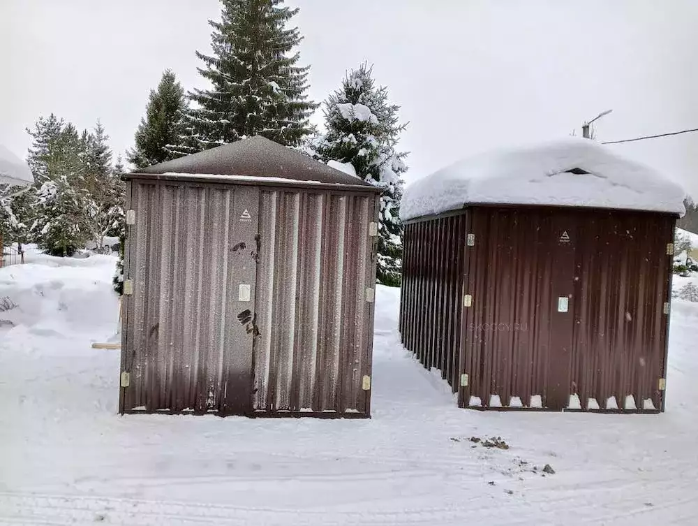 Хозблок для хранения личных вещей в шоколадном цвете в дер. Смалево, Гаврилов-Ямский р-н, Ярославская область