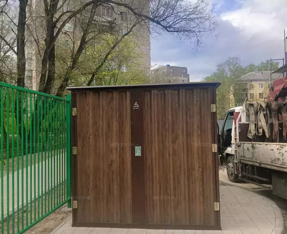 Хозблок для хранения инвентаря в расцветке "под дерево" в г. Люберцы, МО