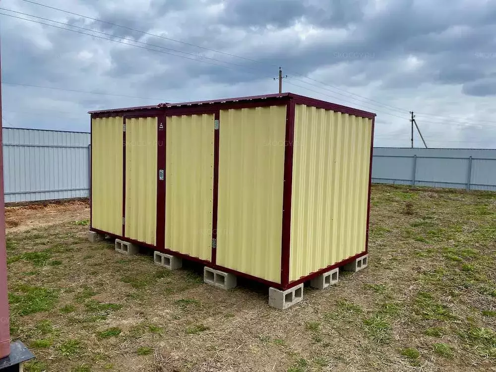 Контейнер для хранения личных вещей в комбинированной расцветке в дер. Бунино, Рузский р-н, МО