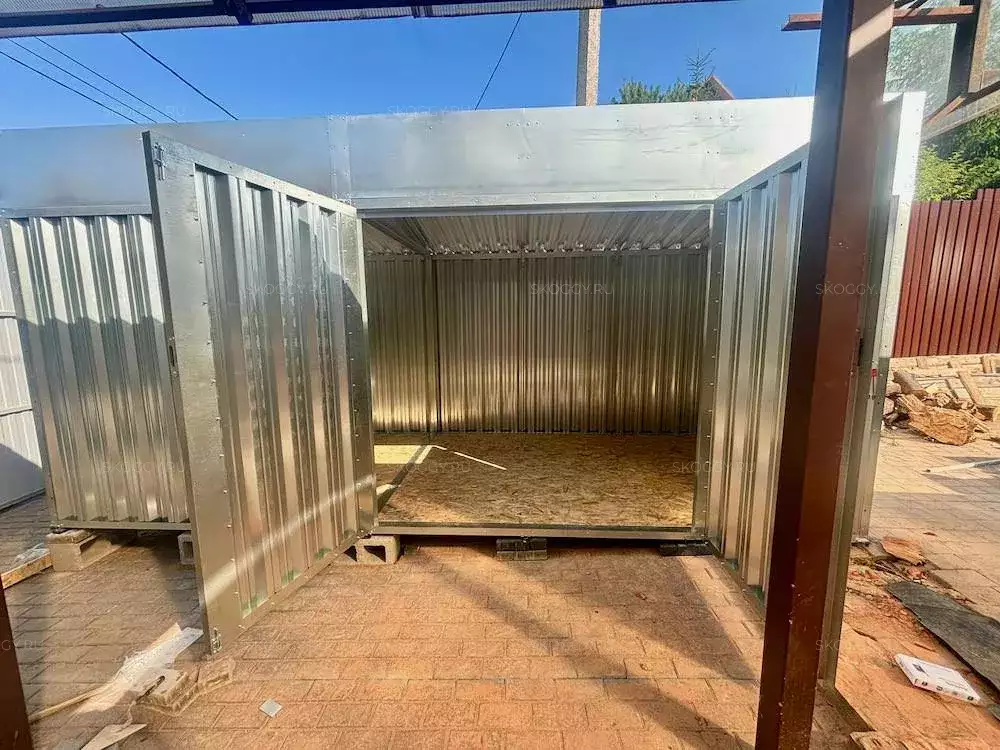 Хозблок для снегоуборочной техники в цинковом цвете в дер. Малыгино, пос. Краснопахорское, МО