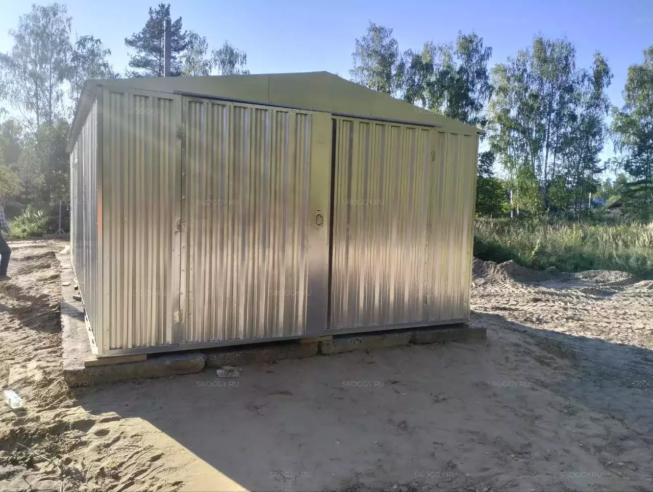 Большой автомобильный гараж в цинковом цвете в дер. Краснораменье, Камешковский р-н, Владимирская обл.