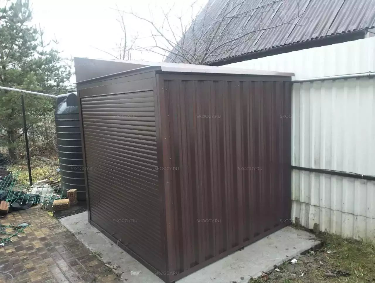 Хозблок для генератора в шоколадном цвете в дер. Михайловка, г.о. Истра, МО