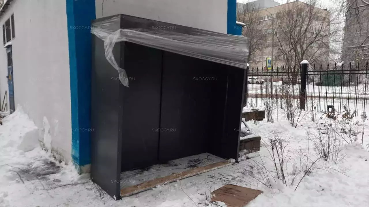 Шкаф для оборудования в графитовом цвете в г. Москва, 1-я улица Энтузиастов