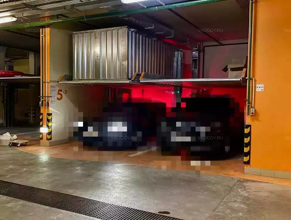 Контейнер для хранения с нестандартной высотой в Клаус паркинг