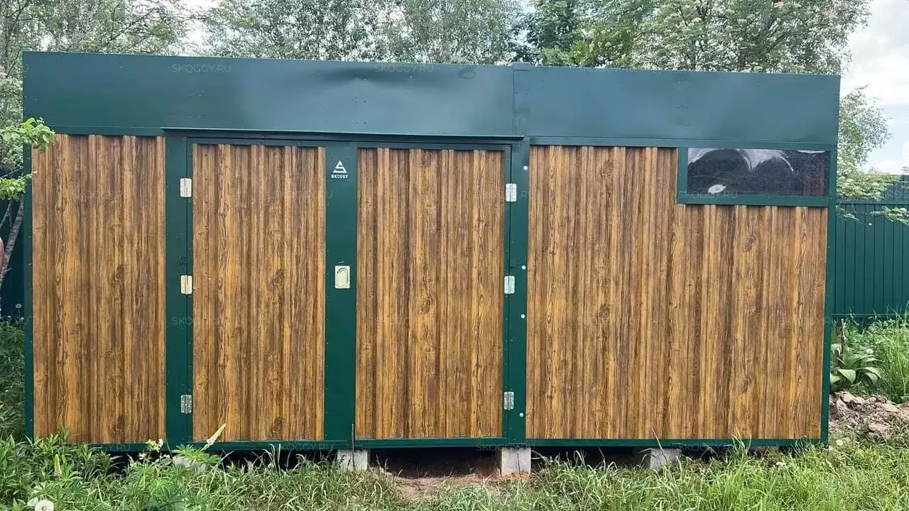 Хозблок для хозяйственных вещей в комбинированной расцветке в дер. Терентьево, Волоколамский р-н, МО