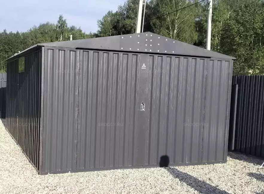 Вместительный хозблок для различной техники в графитовом цвете в дер. Чирково, г.о. Ступино, МО