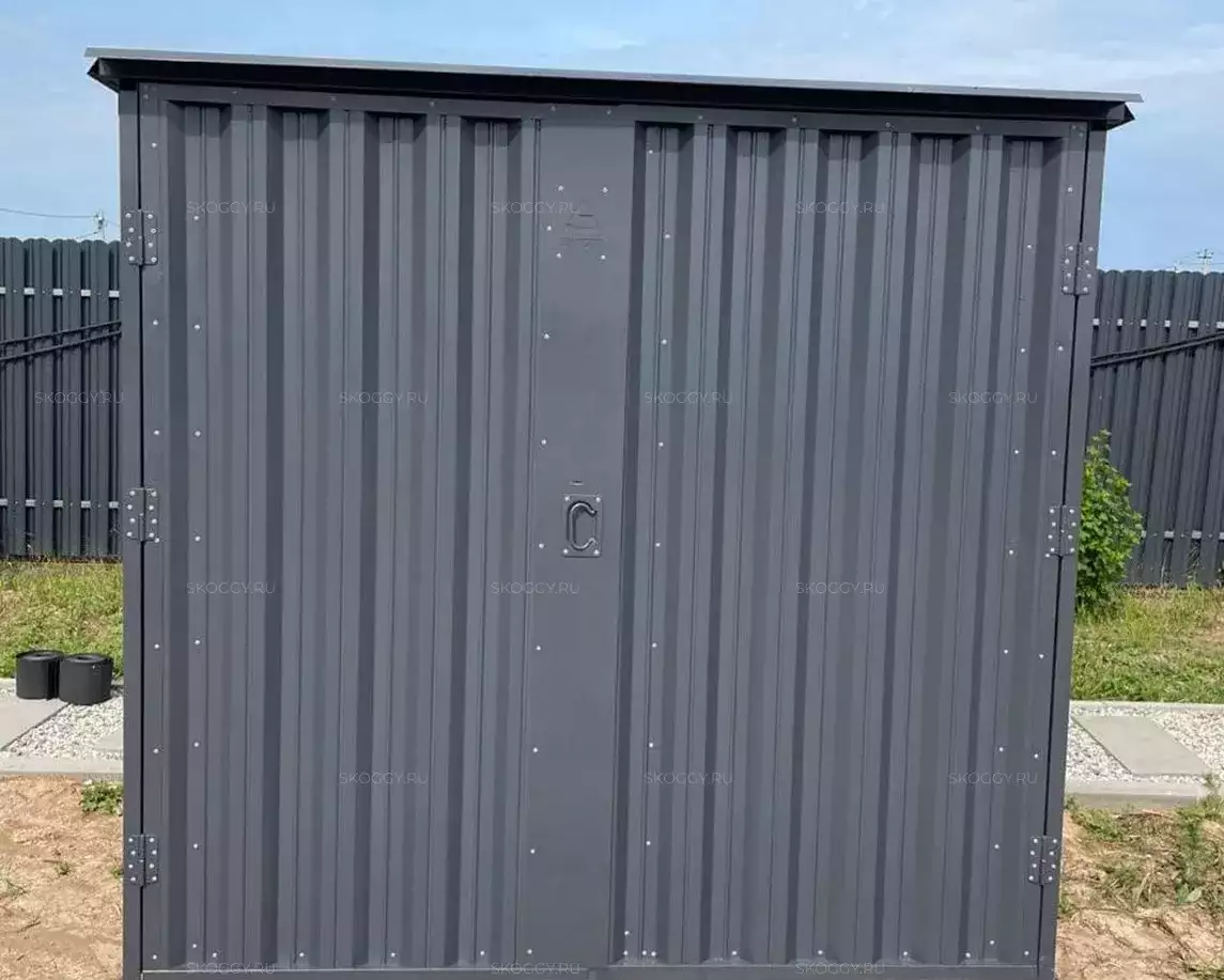 Дровница для хранения вещей с дверями в графитовом цвете в дер. Матчино, г.о. Домодедово, МО