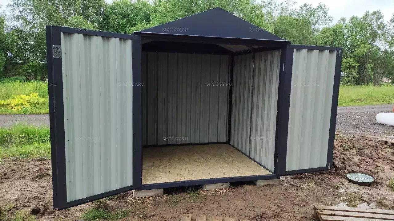 Хозблок для садовой техники и хозяйственных вещей в графитовом цвете в дер. Устиново, Истринский р-н, МО