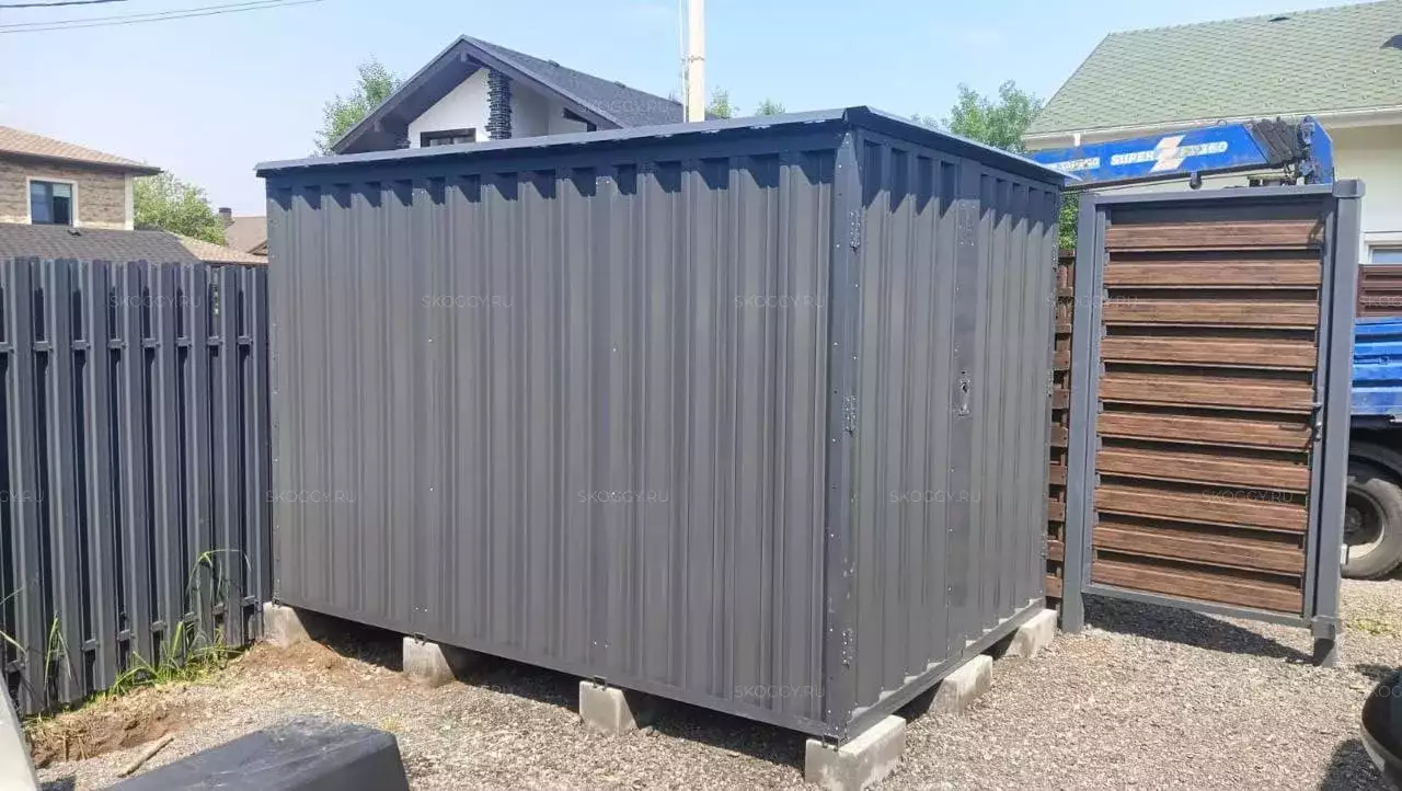 Хозблок для хозяйственных вещей в графитовом цвете в дер. Тефаново, Дмитровский г.о, МО