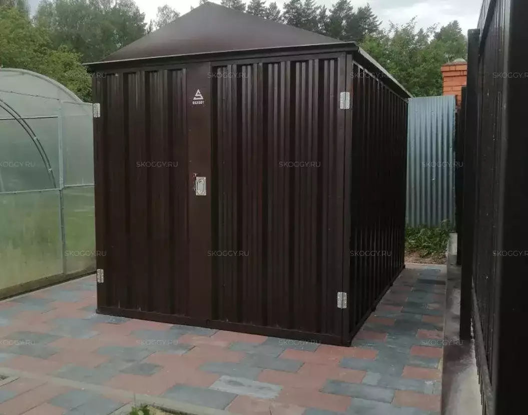 Хозблок для хранения вещей в шоколадном цвете в СТ Волна, Наро-Фоминский р-н, МО