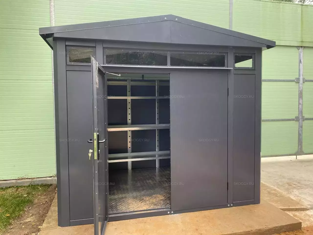 Премиум хозблок для хозяйственных принадлежностей в графитовом цвете в дер. Гаврилково, г.о. Красногорск, МО