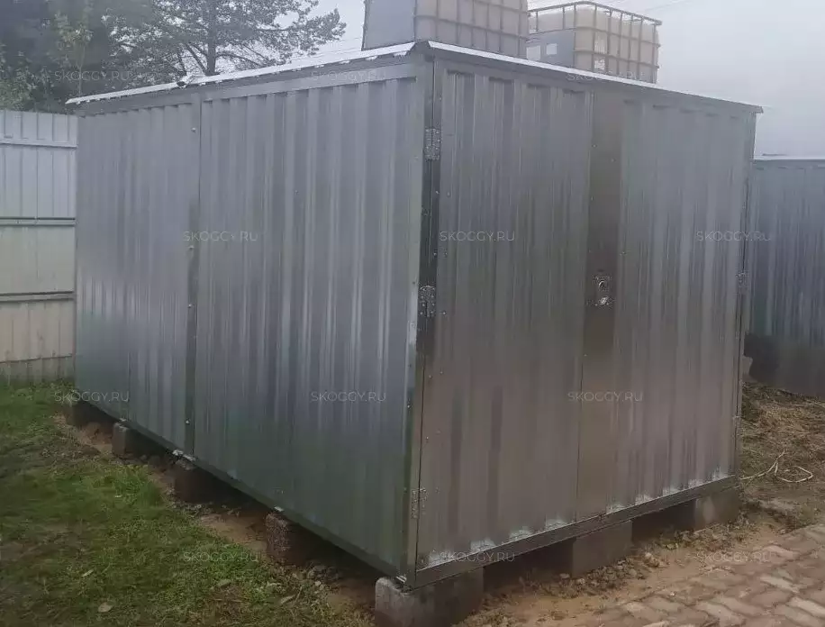 Хозблок для хозяйственных вещей в цинковом цвете в дер. Черусти, мун.окр. Шатура, МО