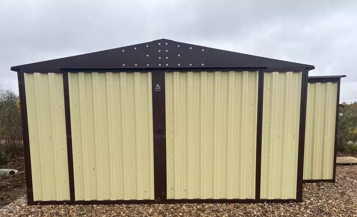 Хозблок для велосипедов, техники и инвентаря + дровница в двойной расцветке в с. Леоново, г.о. Истра, МО