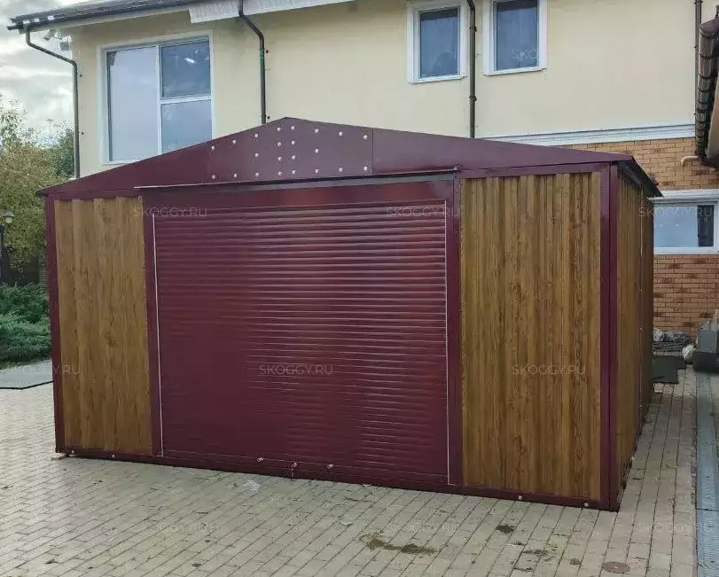 Гараж для автомобиля в комбинированной расцветке в с. Винновка, Самарская обл.