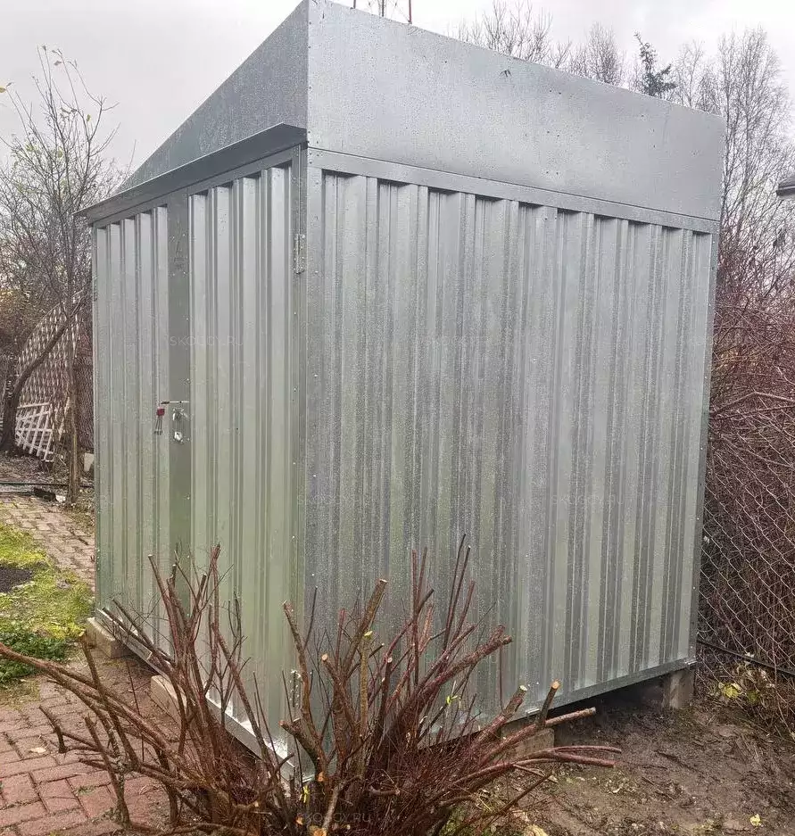 Хозблок для хозяйственных вещей в цинковом цвете в СНТ Южное, Чеховский мун.окр. МО