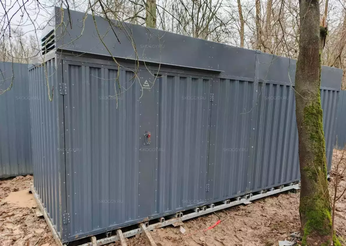 Хозблок для хозяйственных вещей в графитовом цвете в дер. Грибки, г.о. Мытищи, МО