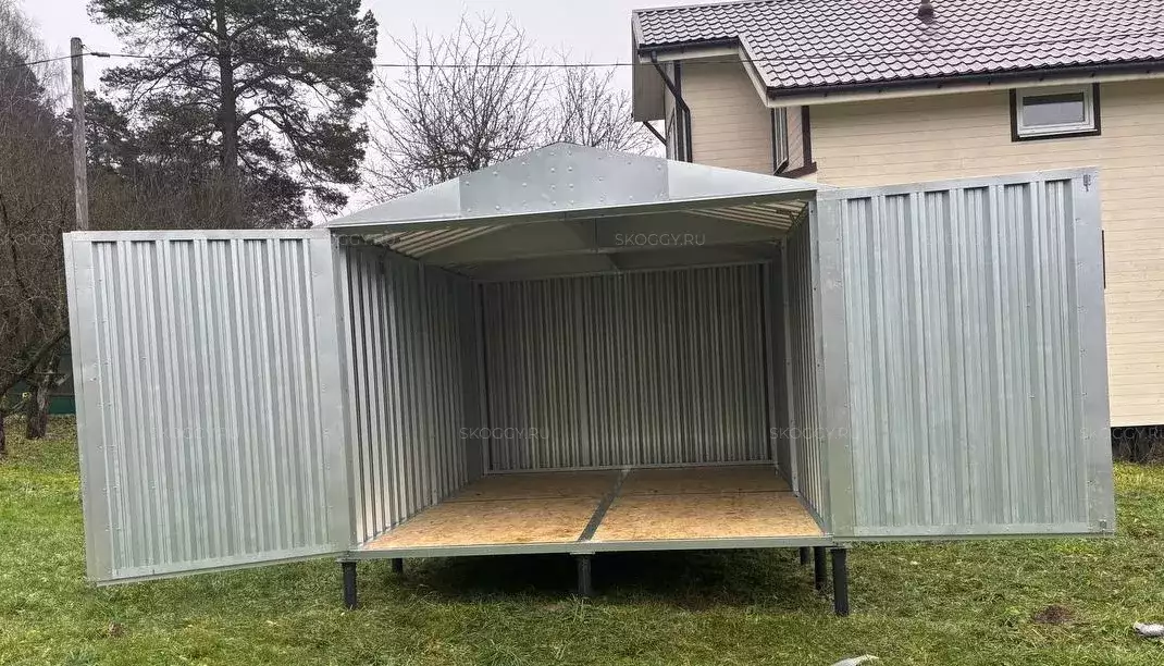 Хозблок для садовой техники в цинковом цвете в дер. Полушкино, Одинцовский г.о, МО