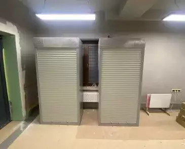 Два шкафа в паркинг для хранения вещей в светло-сером цвете в дер. Барвиха, Одинцовский г.о, МО