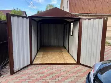 Хозблок для садовой техники и инвентаря в шоколадном цвете в дер. Бездедово, Богородский р-н, МО