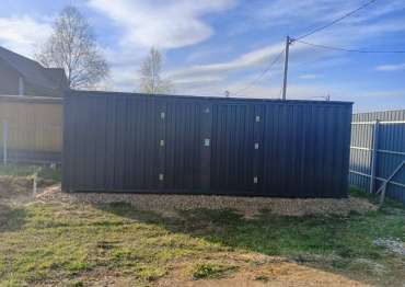 Стильный контейнер для хранения садовой техники в графитовом цвете в дер. Дерново, Можаский р-н, МО Стильный контейнер для хранения садовой техники в графитовом цвете в дер. Дерново, Можаский р-н, МО