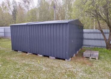 Вместительный хозблок для прицепа и садовых качелей в графитовом цвете в СТ Сирень, Сергиево-Посадский р-н, МО