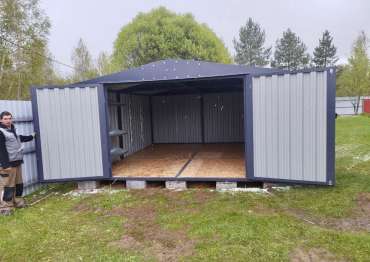 Качественный хозблок для прицепа и садовых качелей в графитовом цвете в СТ Сирень, Сергиево-Посадский р-н, МО