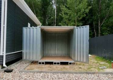 Вместительный хозблок в дер. Шишкино, Домодедовский р-н, МО Вместительный хозблок в дер. Шишкино, Домодедовский р-н, МО