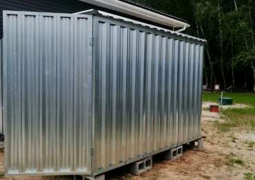 Хозблок в цинковом цвете в дер. Шишкино, Домодедовский р-н, МО Хозблок в цинковом цвете в дер. Шишкино, Домодедовский р-н, МО