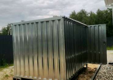 Хозблок для хранения вещей в дер. Шишкино, Домодедовский р-н, МО Хозблок для хранения вещей в дер. Шишкино, Домодедовский р-н, МО