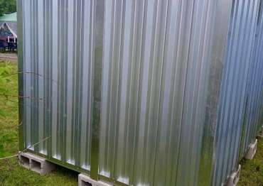 Хозблок для хранения вещей в СНТ Станкостроитель, г.о. Клин, МО