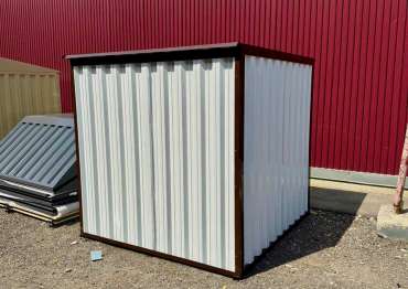 Хозблок в комбинированной расцветке для участка в дер. Дубовицы, Переславский р-н, Ярославская область