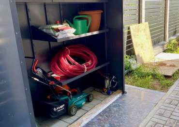 Шкаф для хозяйственных принадлежностей в дер. Новосельцево, г. Мытищи, МО