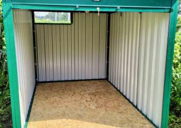 Хозблок с окном в с. Воздвиженское, г.о. Клин, МО Хозблок с окном в с. Воздвиженское, г.о. Клин, МО