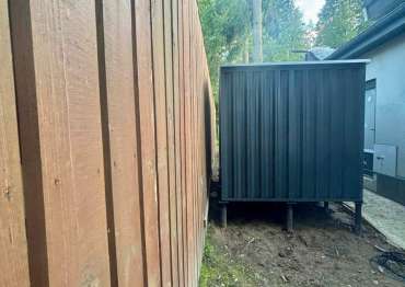 Хозблок с двускатной крышей в дер. Папушево, Одинцовский р-н, МО Хозблок с двускатной крышей в дер. Папушево, Одинцовский р-н, МО