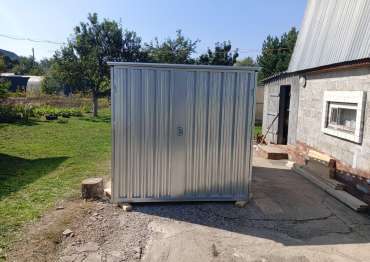 Многофункциональный хозблок для хранения садового инвентаря в цинковом цвете в дер. Наумово, г.о. Подольск, МО Многофункциональный хозблок для хранения садового инвентаря в цинковом цвете в дер. Наумово, г.о. Подольск, МО