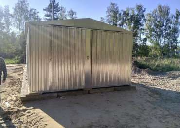 Большой автомобильный гараж с распашными воротами в цинковом цвете в дер. Краснораменье, Камешковский р-н, Владимирская обл.