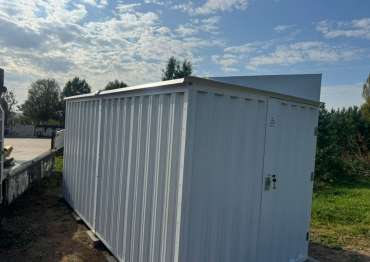 Универсальный гараж на участок для квадроцикла и газонокосилки в белоснежном цвете в дер. Березовка, окр. Муром, Владимирская обл. Универсальный гараж на участок для квадроцикла и газонокосилки в белоснежном цвете в дер. Березовка, окр. Муром, Владимирская обл.