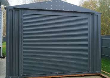 Стильный гараж в графитовом цвете в дер. Соснино, Волоколамский г.о., МО