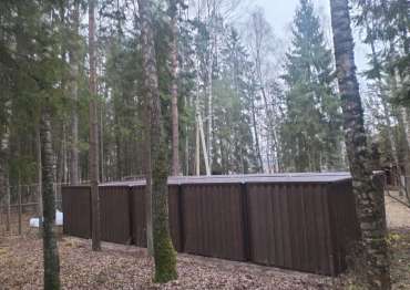 Хозблоки для хранения товарно-материальных ценностей в дер. Салтыково, Тарусский р-н, Калужская обл. Хозблоки для хранения товарно-материальных ценностей в дер. Салтыково, Тарусский р-н, Калужская обл.